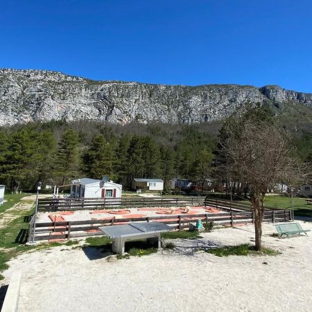 Mobilhome Comfort A La Montagne Saint-Auban  Eksteriør bilde